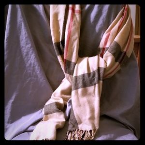 Bazzaara Scarf